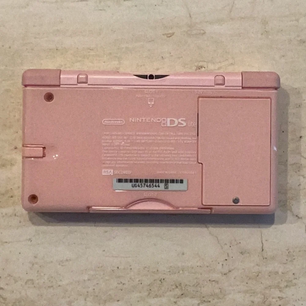Nintendo DS Lite Console & Charger Coral Pink Handheld & Tetris Party DS Game - Picture 11 of 16
